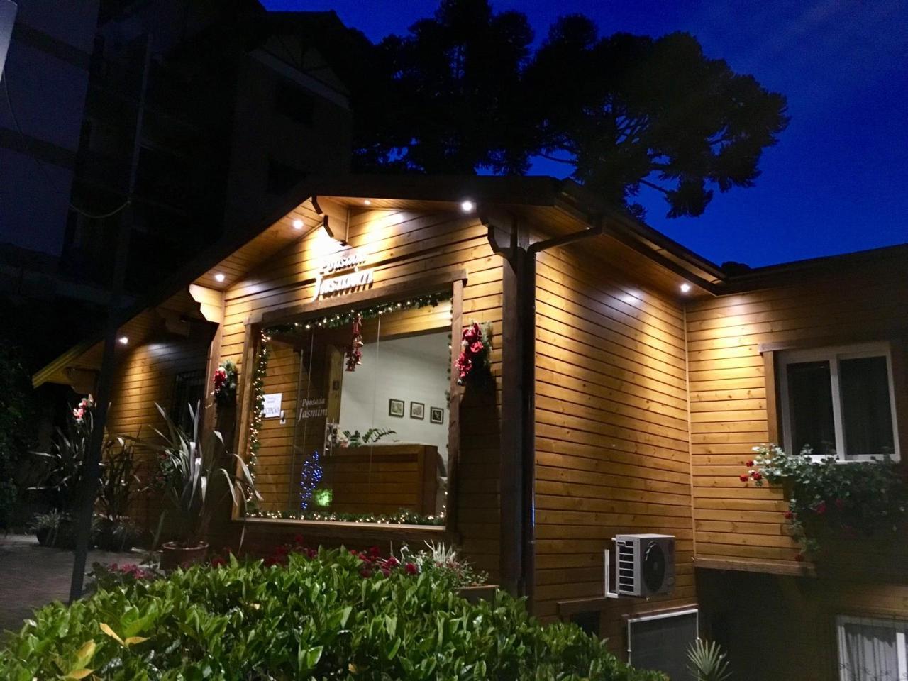 Pousada Jasmim Gramado Zewnętrze zdjęcie